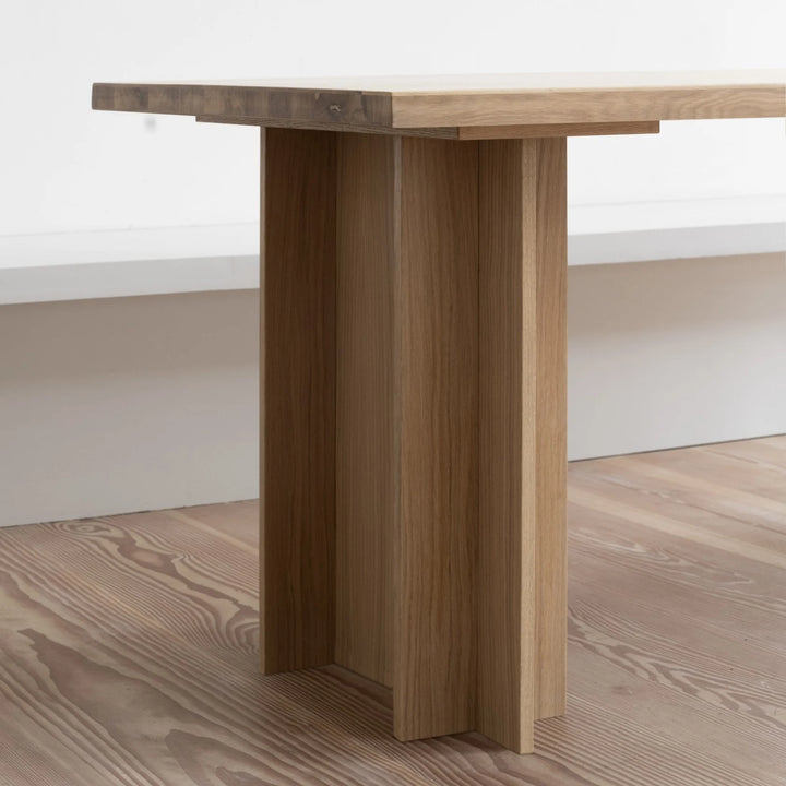 STUDIO HENK Column Eettafel - oak